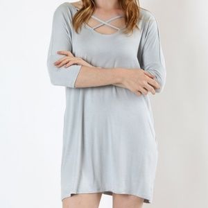Medium NEW Womens Gray Tunic Top 3/4 Sleeve Shirt Criss Cross Front Short Dress